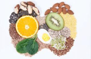 吃瓜会掉发吗,揭秘日常饮食习惯对头发健康的影响